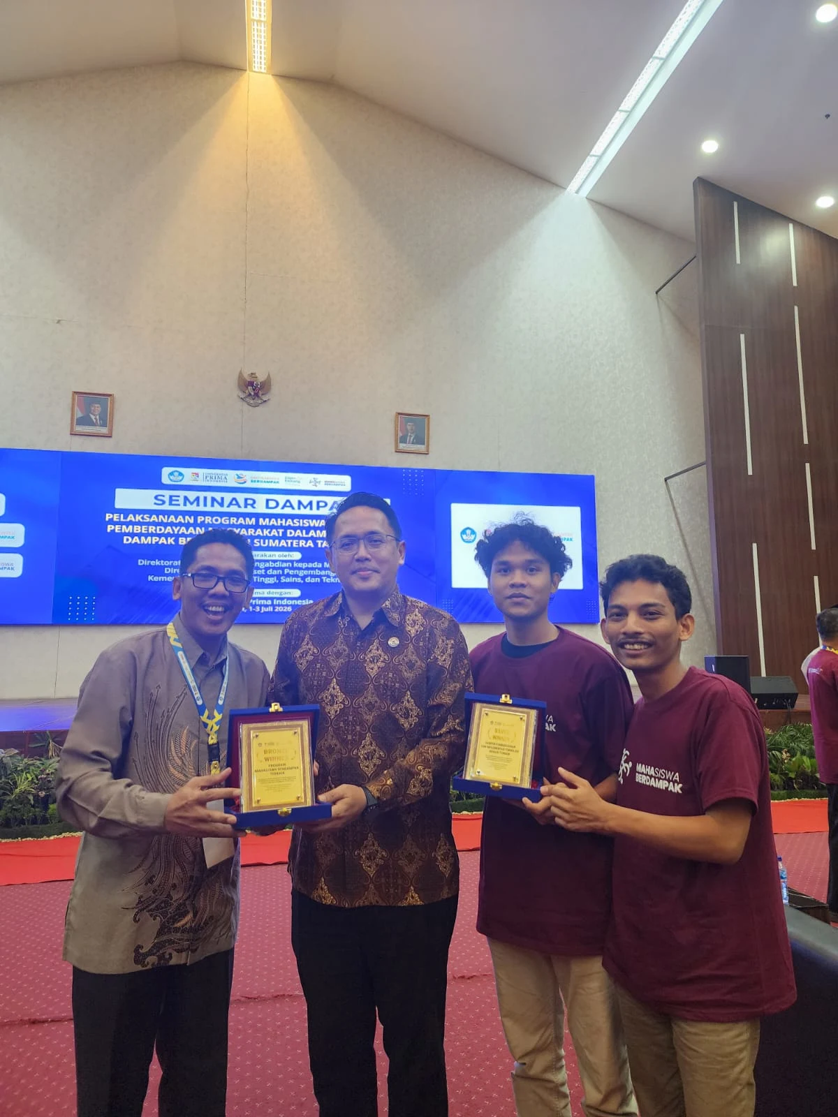Dosen Kimia FMIPA bersama Ikatan Mahasiswa Kimia (IMK) FMIPA USU Raih Dua Medali pada Program Mahasiswa Berdampak 2026